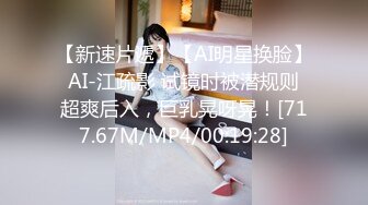 【新片速遞】 熟女妈妈 爽不爽 爽 天天操你 嗯 妈妈胸罩照眼睛 自己捂着大奶子 很享受儿子性福关怀