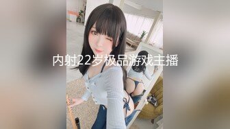 170CM眼镜美妞大战头套男，超细美腿吊带肉丝，毛毛浓密假屌伺候