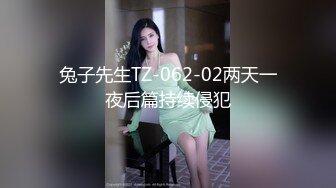  很冷艳的高颜值女神，她说很多男人说她长像初恋女友