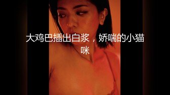 最新9月解锁，万人追踪OF火热女神【Naomii】户外骑行运动裤破裂，被粉丝在自行车上肏内射