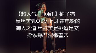 SWAG 姊姊就在旁边睡 还爬上床诱惑姐夫!没想到  Royababy