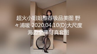 女子美容美体会所公共坐便全景偸拍多位年轻美女美少妇方便有3个白虎其中一位心情不错的无毛B美女边唱边自拍