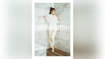 【新片速遞】【精❤️选CD】外站新流出白色包臀连衣裙美女和同伴一起逛商场被抄底深蓝色丁字裤很是性感 