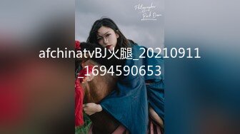 高颜值金发性感妹子，开档黑丝摸逼特写口交后入抱起来猛操